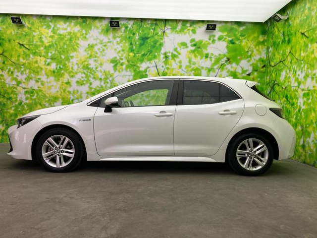 カローラスポーツ1.8 ハイブリッド G