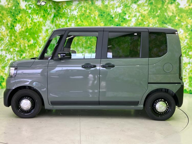 N-BOXジョイ 2トーン