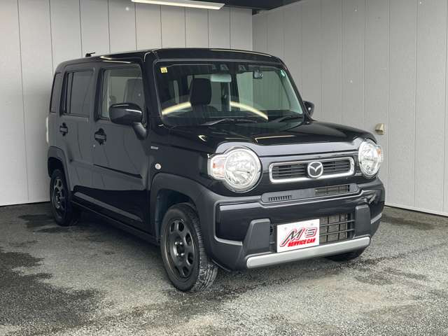 ���ʎԂ́u�T�[�r�X�J�[�G���Y �{�X�v�A�y�����Ԃ́u�T�[�r�X�J�[�G���Y �����X�v���炨�T�������܂��B