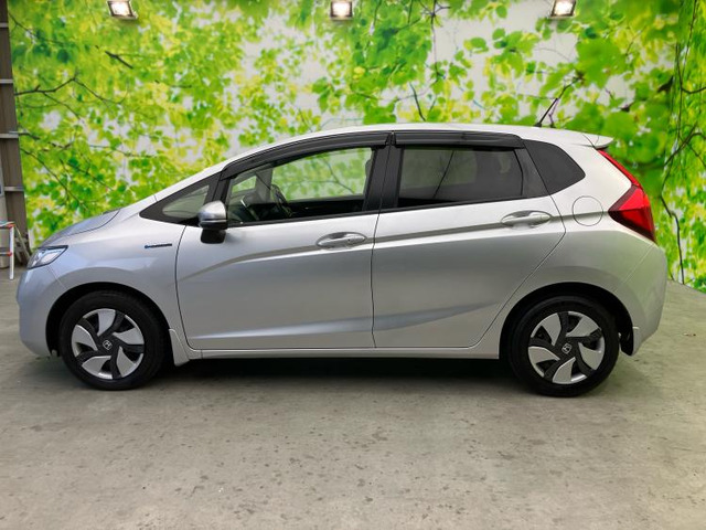 フィット1.5 ハイブリッド Lパッケージ