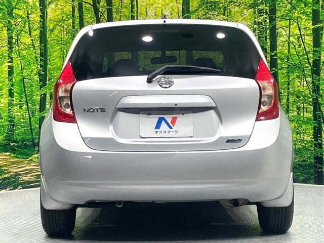 安心の最長10年・走行無制限保証(有償)をご用意。保証内容も充実はもちろん、無料点検&オイル交換や、年中無休の全国・24時間ロードサービスも付帯されておりますのでご安心下さい。