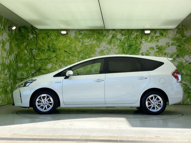 プリウスα1.8 S チューンブラックII