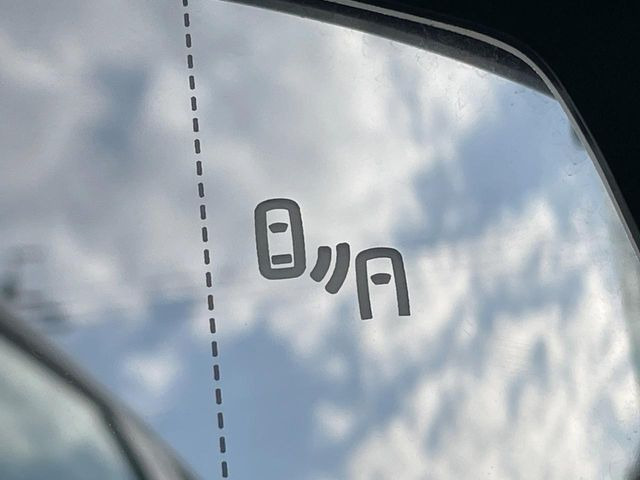 ���u���C���h�X�|�b�f�B�e�N�V����:���p����̎Ԃ����m���A�h���C�o�[���Ԑ��ύX���s���ۂɁA�x�����Ƌ��ɒ��ӂ𑣂��Ă������S�x���@�\�ł�!