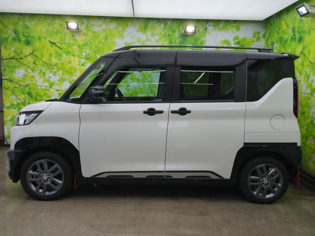 デリカミニT プレミアム 4WD