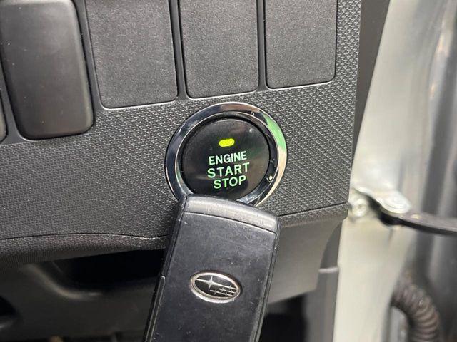 �y�A�N�Z�X�L�[&�v�b�V���X�^�[�g�z�J�o����|�P�b�g�ɓ��ꂽ�܂܂ł��h�A�̎{���E�������\�ȃX�}�[�g�L�[�𑕔��B�G���W���̃I���E�I�t�����J�M�����o���K�v�������A�{�^�����v�b�V�����邾����OK��