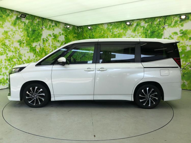 ノア1.8 ハイブリッド S-Z