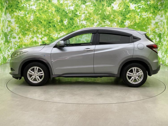 ヴェゼル1.5 ハイブリッド X Lパッケージ 4WD