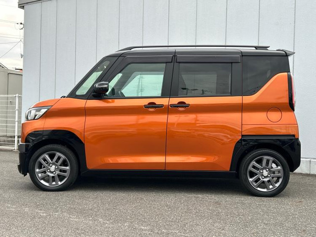 デリカミニT プレミアム 4WD