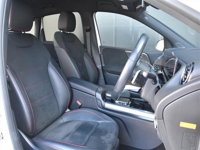 BクラスB200d AMGライン