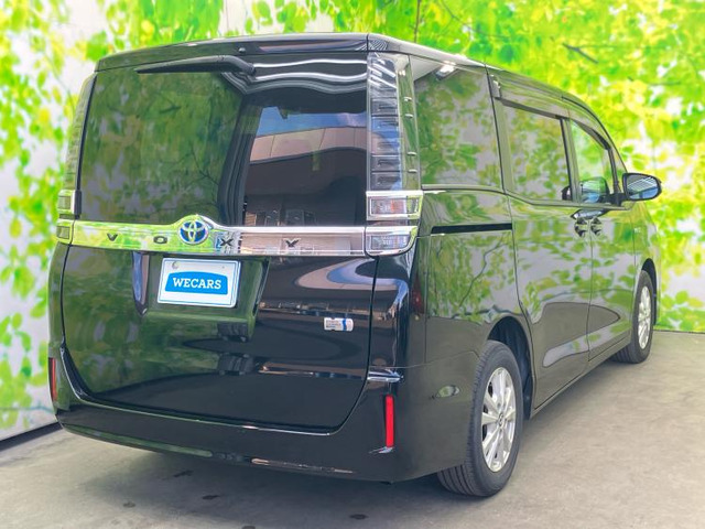 ヴォクシー1.8 ハイブリッド V