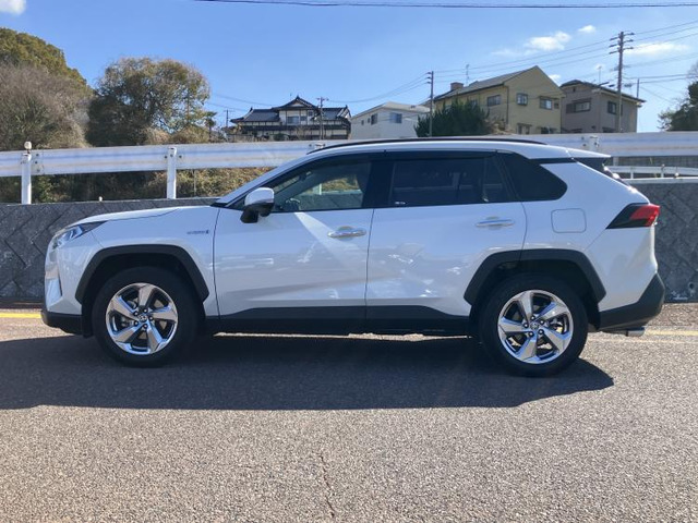 RAV42.5 ハイブリッド G E-Four 4WD