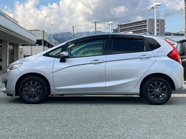 フィット1.3 13G Fパッケージ