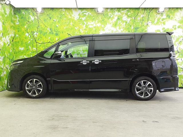 ヴォクシー2.0 ZS 煌III