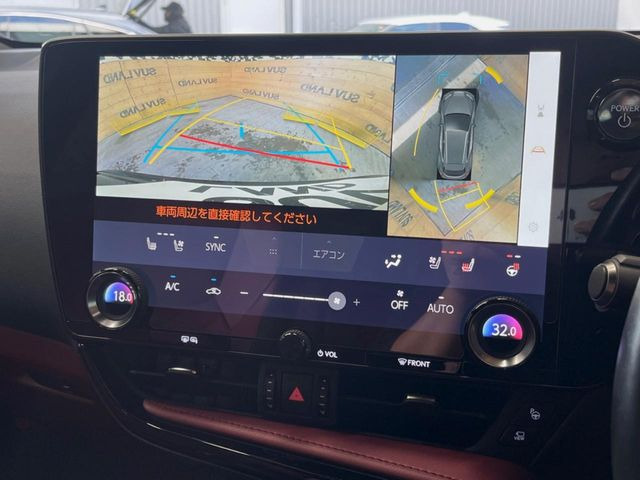 �y�p�m���~�b�N�r���[���j�^�[�z��p�̃J�����ɂ��A�ォ�猩���낵���悤�Ȏ��_��360�x�N���}�̎��͂��m�F���邱�Ƃ��ł��܂������p�������m�F���₷���A�����ꏊ�ł̐؂�Ԃ��⒓�Ԃ��X���[�Y�ɍs���܂��B