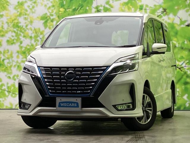 セレナ1.2 e-POWER ハイウェイスターV