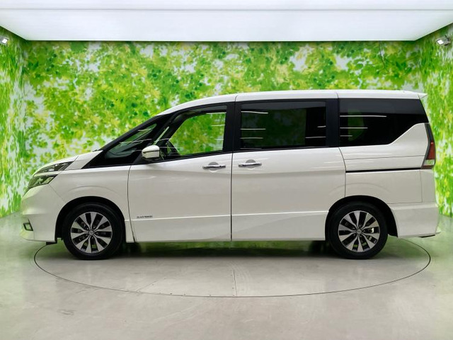 セレナ2.0 ハイウェイスター VセレクションII