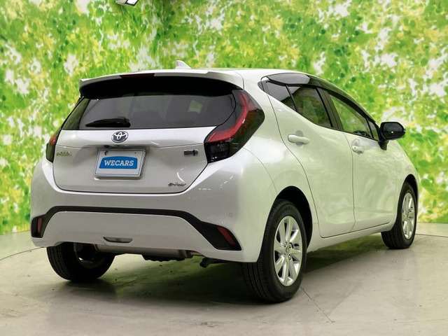 アクア1.5 Z E-Four 4WD