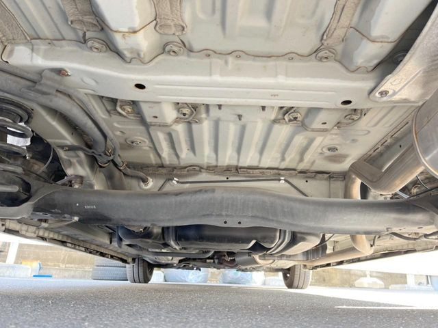 ����肪���ꂢ�Ȃ����ɁA�h�K���H�̎{�H���I�X�X���B�~��n��͂������A���ݕ��ɂ��Z���̕���A��Ń}�����E�E�B���^�[�X�|�[�c���������ɂ��D�]���������Ă���܂��B