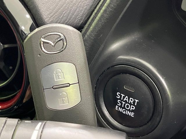 �y�A�h�o���X�g�L�[�z�J�o����|�P�b�g�ɓ��ꂽ�܂܂ł��h�A�̎{���E�������\�ȃX�}�[�g�L�[�𑕔��B�G���W���̃I���E�I�t�����J�M�����o���K�v����������Ƃ��Ă��֗��ł���