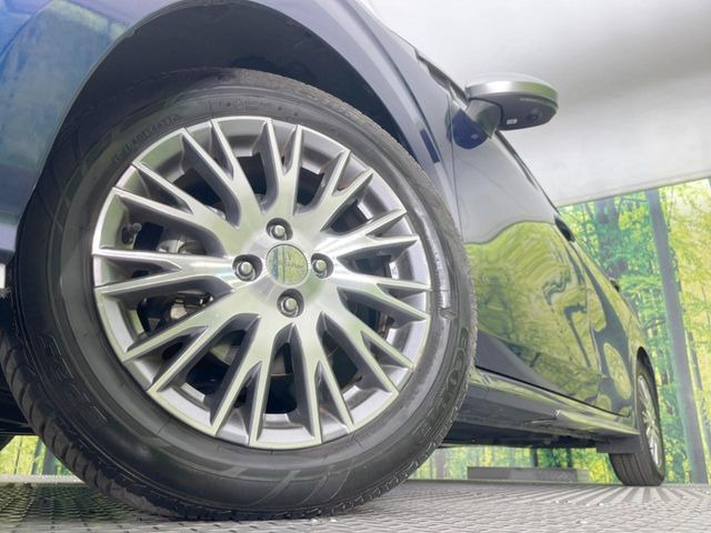 �y�����A���~�z�C�[���z�O�ςɃ}�b�`���������A���~�z�C�[���𑕒����Ă���܂��B�e��ЊO�A���~�z�C�[����A�X�^�b�h���X�^�C�����戵�����Ă���܂��B���񂲑��k����������