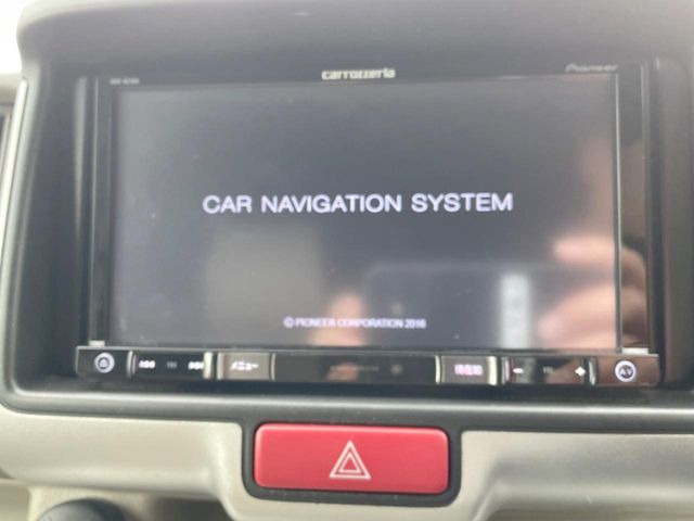 �y�i�r�Q�[�V�����z�g���₷���i�r�ŖړI�n�܂ł�������ē����Ă���܂��B�e��I�[�f�B�I�Đ��@�\���[�����Ă���A���Ԃ̉^�]������Ɋy�����Ȃ�܂�!!