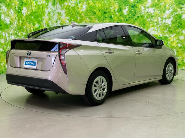 プリウス1.8 S セーフティ プラス