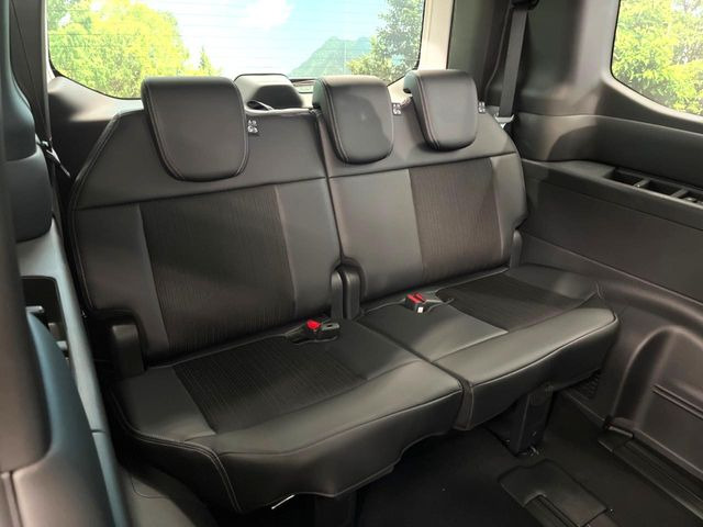 3��ڃV�[�g�͂�������ԗǍD����l�ł��������ƍ����Ē����܂��̂ŁA��l���ł̂��o���������N���N�ł��􂲉Ƒ��ŁA�C�̒m�ꂽ���ԂŁA�h���C�u�ɍs���̂��y���݂ł��ˁ�