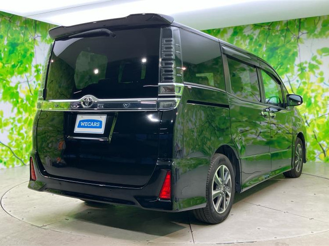 ヴォクシー2.0 ZS 煌III