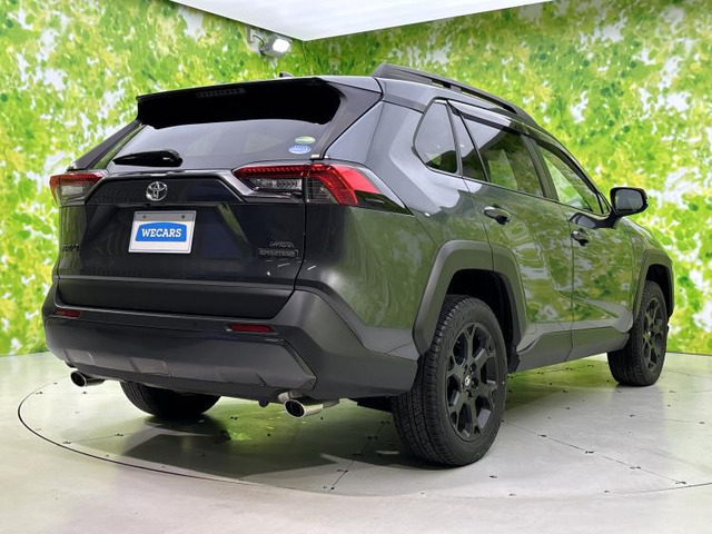 RAV42.0 アドベンチャー オフロードパッケージ 4WD