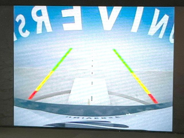 ●バックカメラ:便利な【バックカメラ】で安全確認もできます。駐車が苦手な方にもオススメな便利機能です。