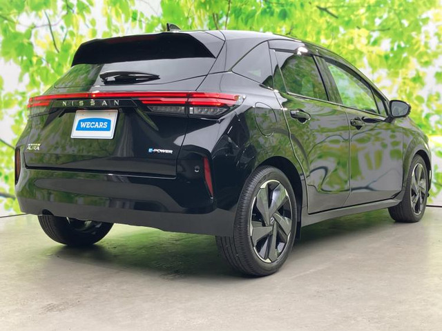 ノートオーラ1.2 G レザーエディション