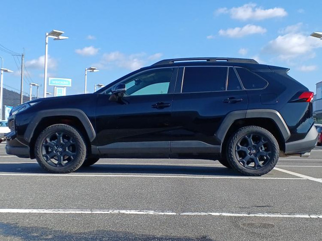 RAV42.0 アドベンチャー オフロードパッケージ 4WD