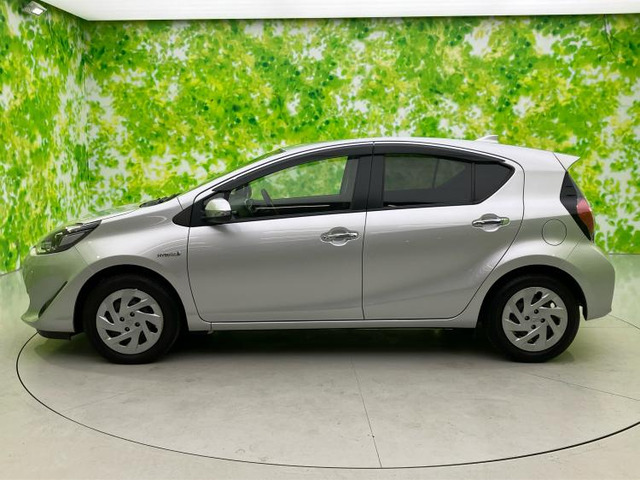 アクア1.5 S スタイルブラック