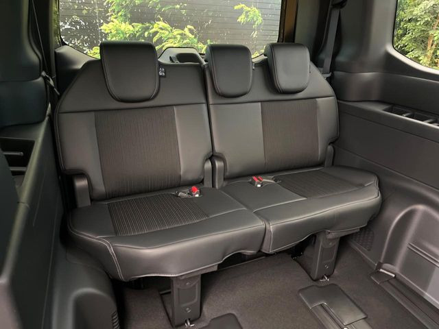 3��ڃV�[�g�͂�������ԗǍD����l�ł��������ƍ����Ē����܂��̂ŁA��l���ł̂��o���������N���N�ł��􂲉Ƒ��ŁA�C�̒m�ꂽ���ԂŁA�h���C�u�ɍs���̂��y���݂ł��ˁ�