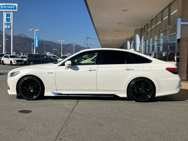 クラウンハイブリッド 2.5 S Cパッケージ