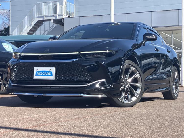 クラウンクロスオーバー2.5 G アドバンスト レザー パッケージ E-Four 4WD