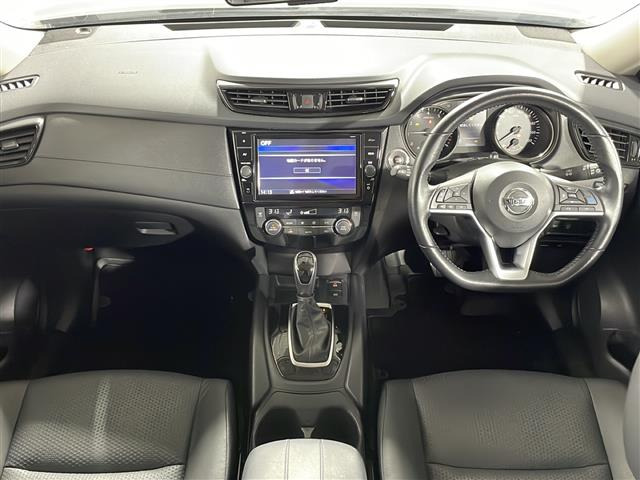 エクストレイル2.0 20Xi