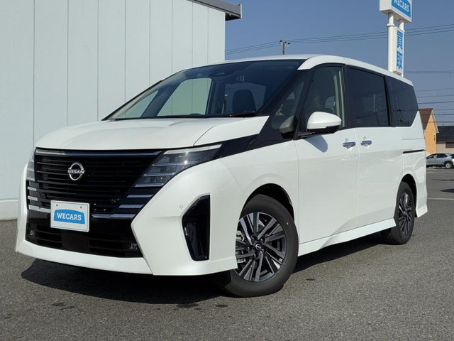 セレナ1.4 e-POWER ハイウェイスターV