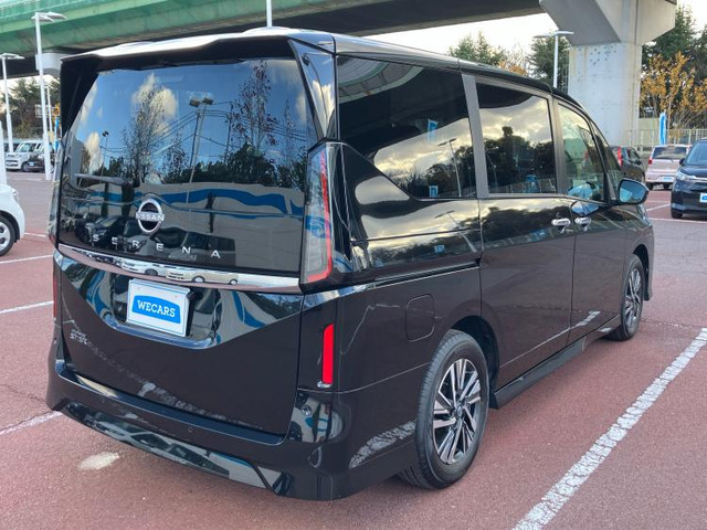 セレナ2.0 ハイウェイスターV