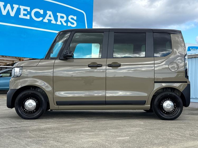 N-BOXジョイ 2トーン