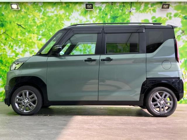 デリカミニT プレミアム 4WD