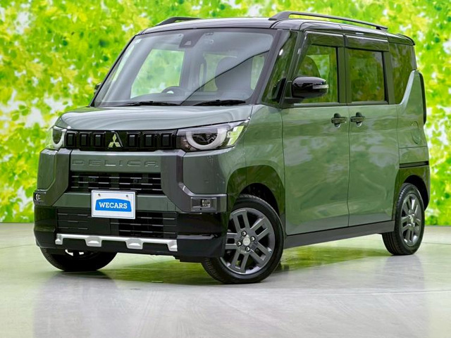 デリカミニT プレミアム 4WD