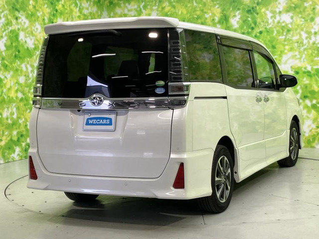 ヴォクシー2.0 ZS 煌II