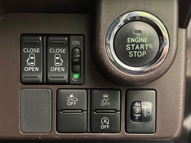 �y�����p���[�X���C�h�h�A�z�X�}�[�g�L�[��^�]�Ȃ̃X�C�b�`�Ō�ȗ����X���C�h�h�A�̊J���\���d��������͂����ăh�A���J����K�v�������A�����Ȃ��q�l�ł��ȒP�ɊJ���߂ł����K�ł���