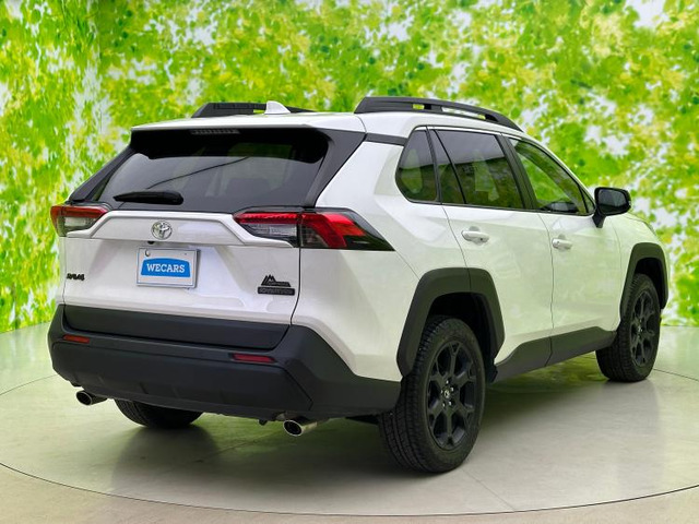 RAV42.0 アドベンチャー オフロードパッケージ II 4WD
