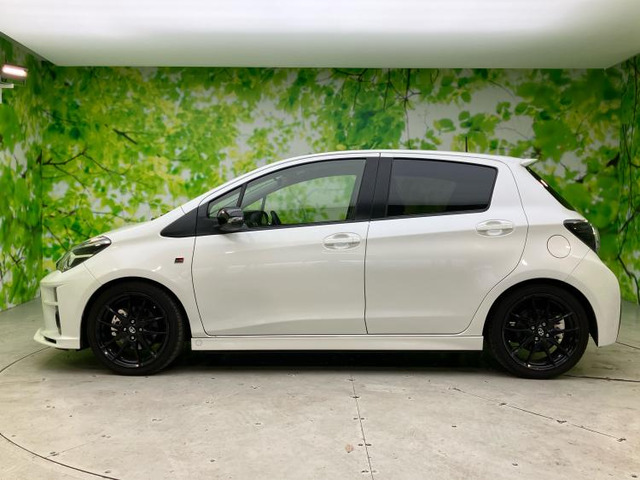 ヴィッツ1.5 GR スポーツ GR