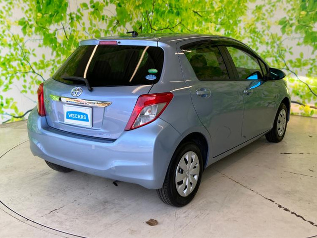 ヴィッツ1.3 F スマイルエディション