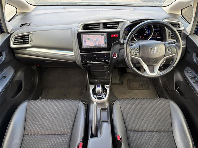 フィット1.5 ハイブリッド Lパッケージ