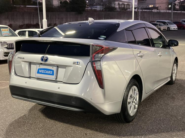 プリウス1.8 S セーフティ プラス