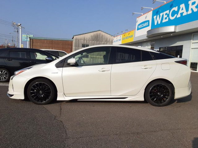 プリウス1.8 S セーフティ プラス